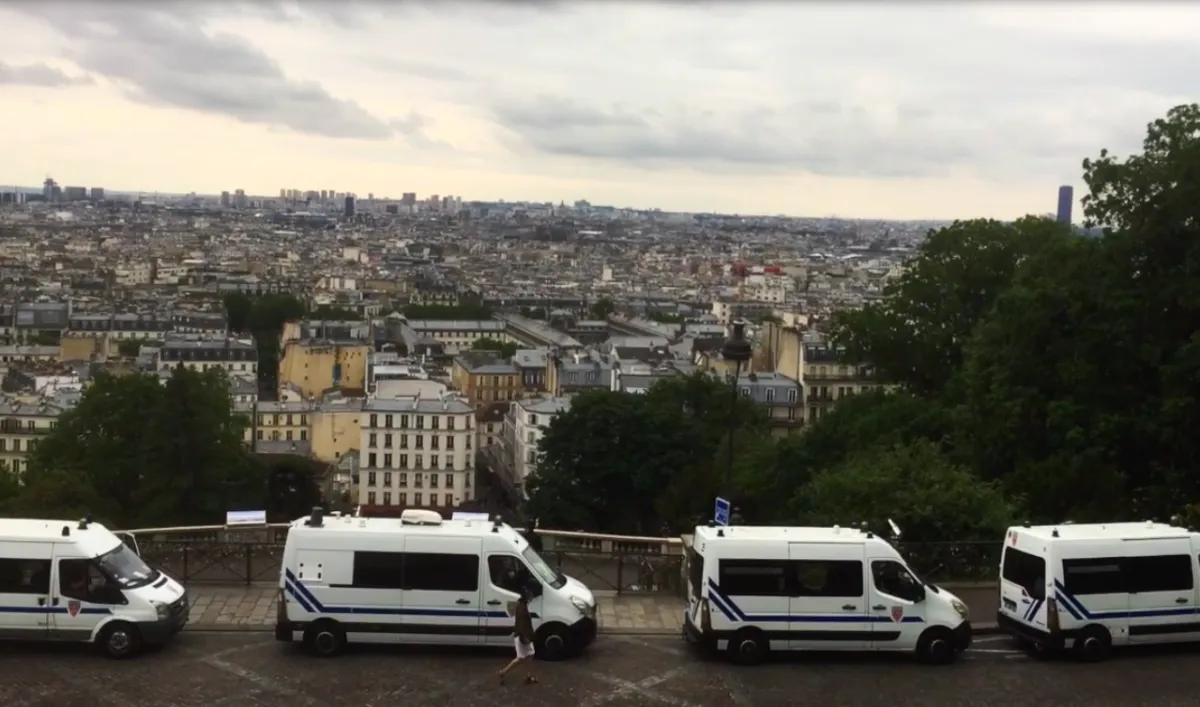 مشهد من فيلم يوميات شارع جبرائيل