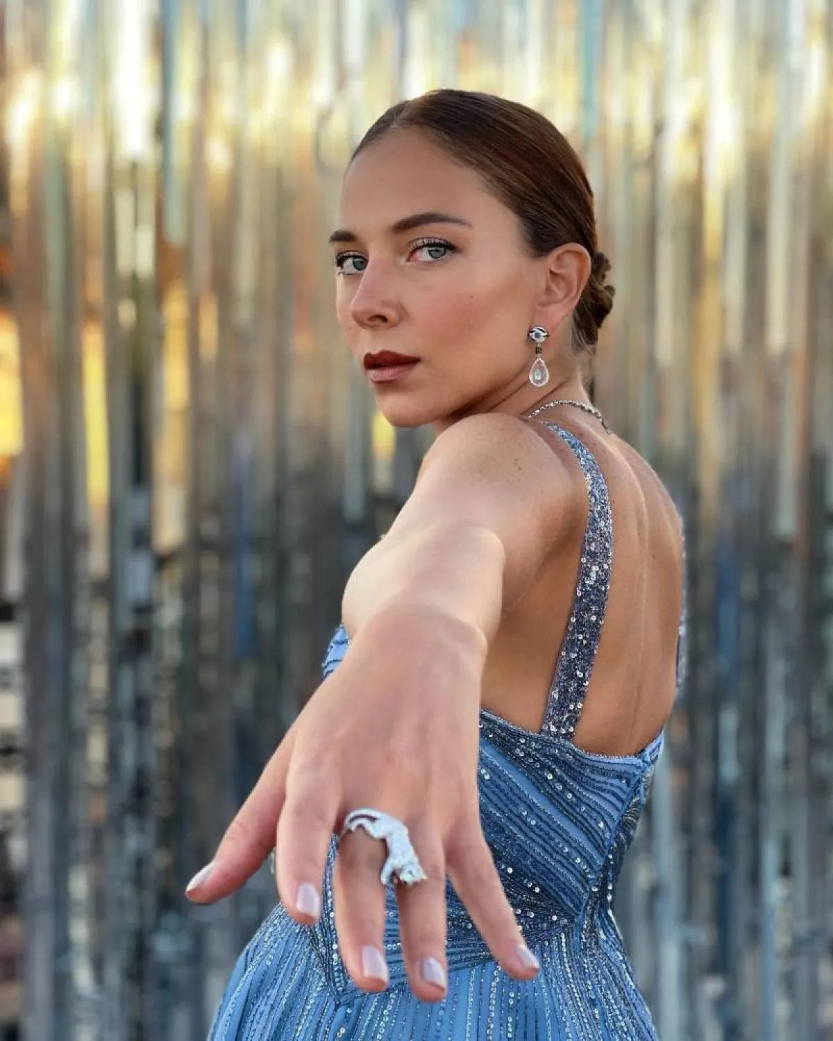 فاطمة البنوي 