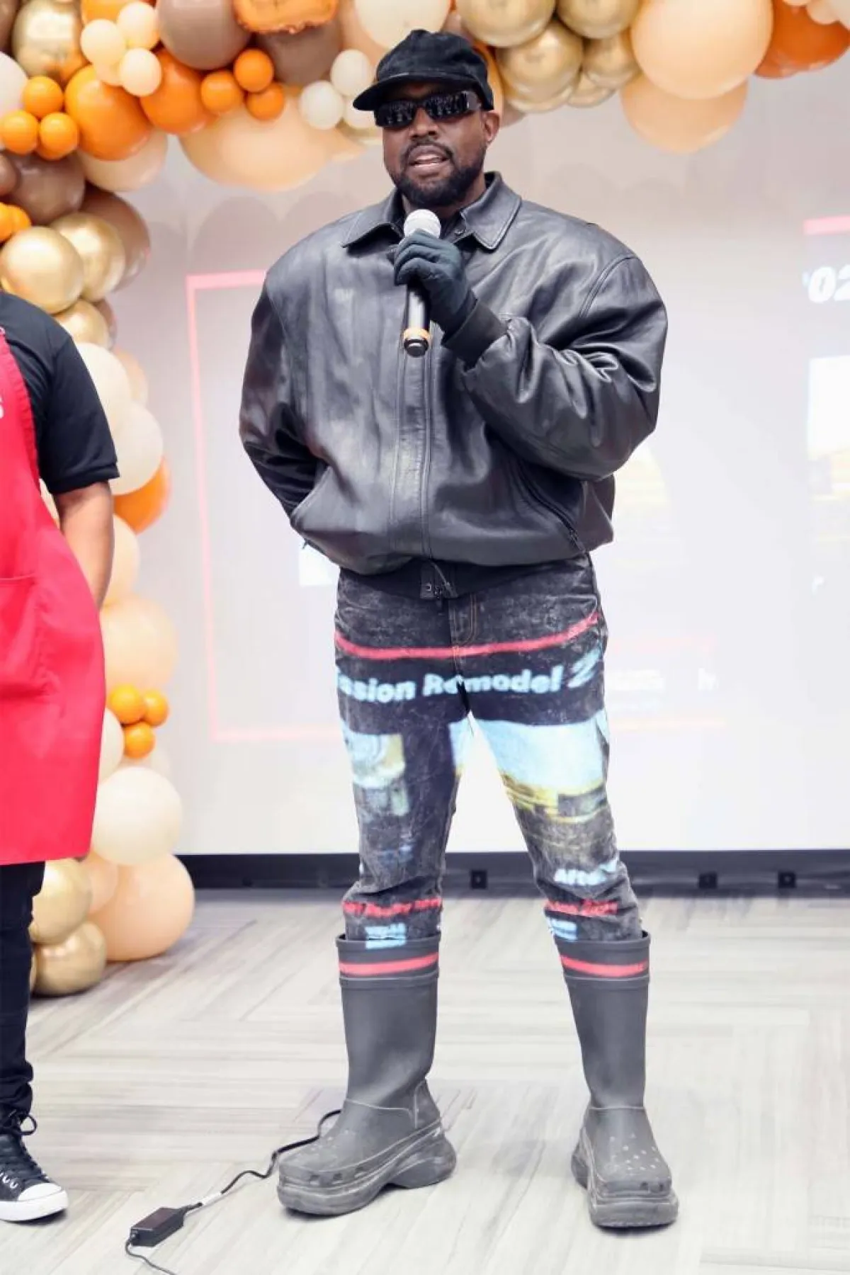 كاني ويست- الصورة من موقع Page Six