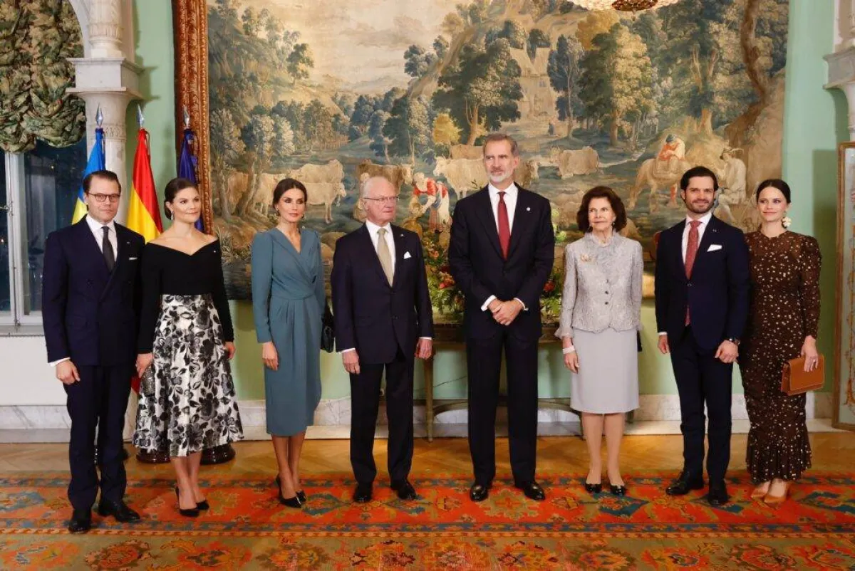ملك وملكة إسبانيا مع العائلة المالكة السويدية- الصورة من موقع Royal Central