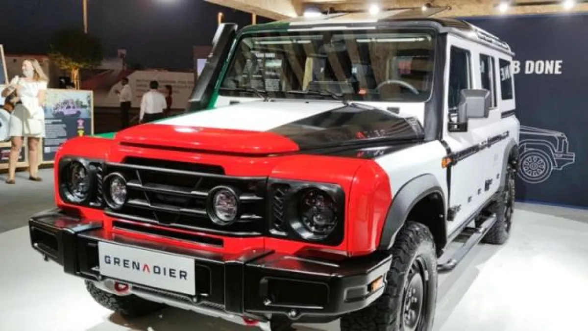 ختام معرض نو فيلتر بنماذج سيارات أشهر أعمال هوليوود الكلاسيكية 