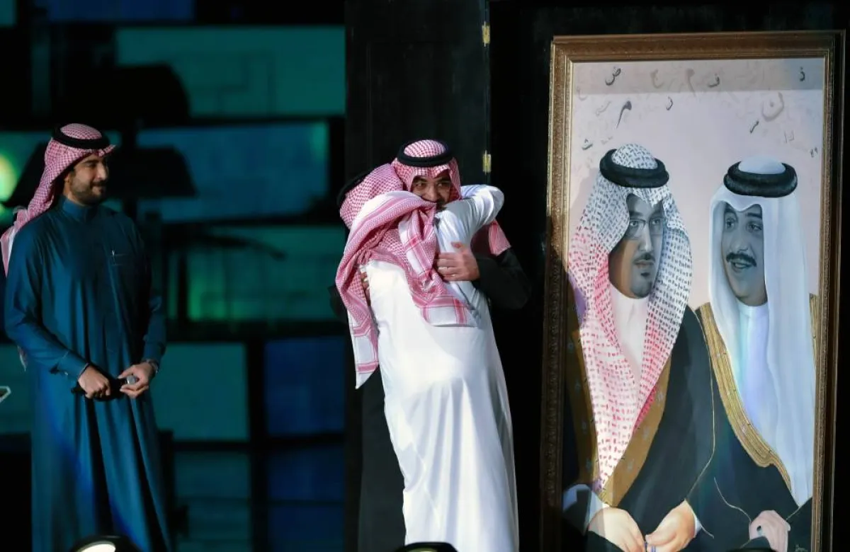 الأمير نواف بن فيصل  والمستشار تركي آل الشيخ 