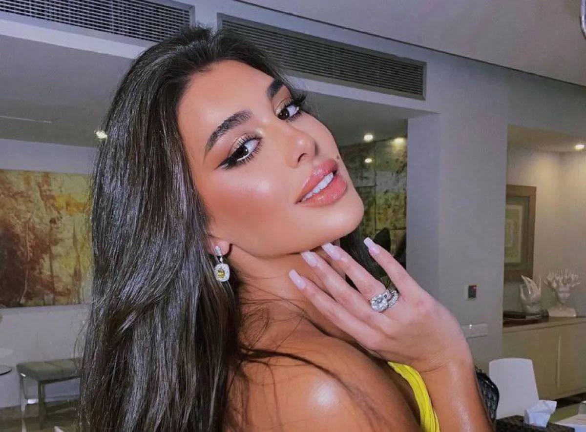 مكياج ياسمين صبري