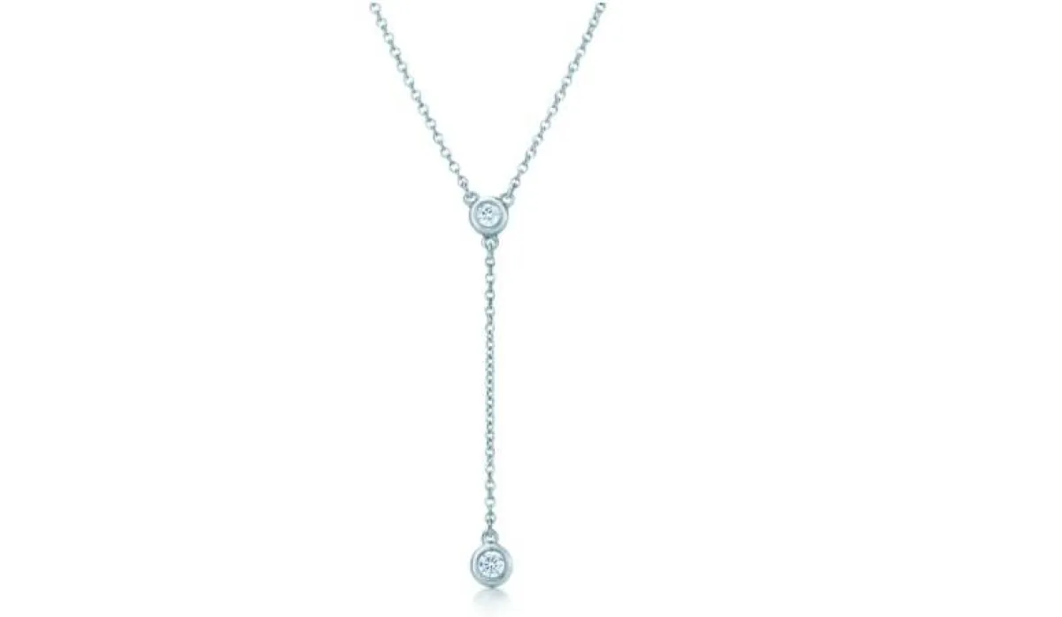 قلادة على شكل حرف Y  من تيفاني آند كو