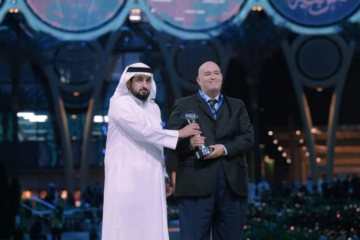 جائزة الصحافة العربية - الصورة من حساب الشيخ محمد بن راشد آل مكتوم على تويتر