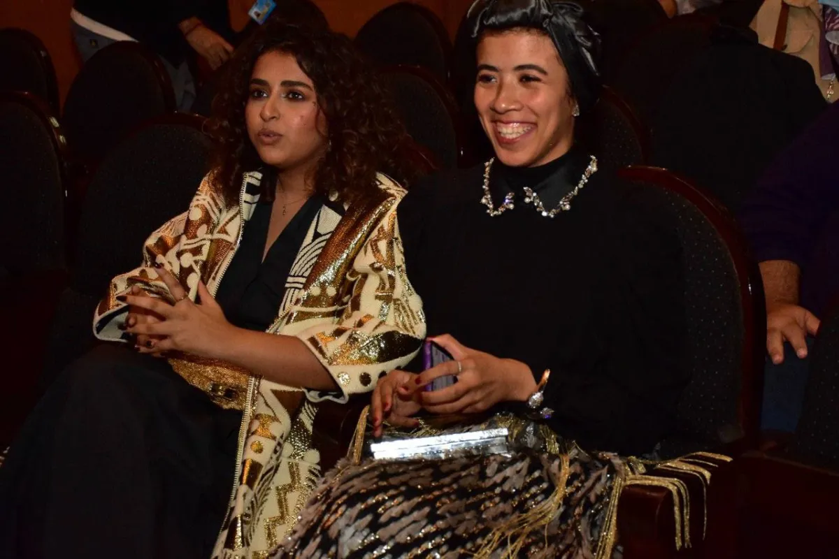 سارة مسفر وجواهر العامري  مخرجتا الفليم السعودي "بلوغ" - الصورة من المسول الإعلامي للمهرجان