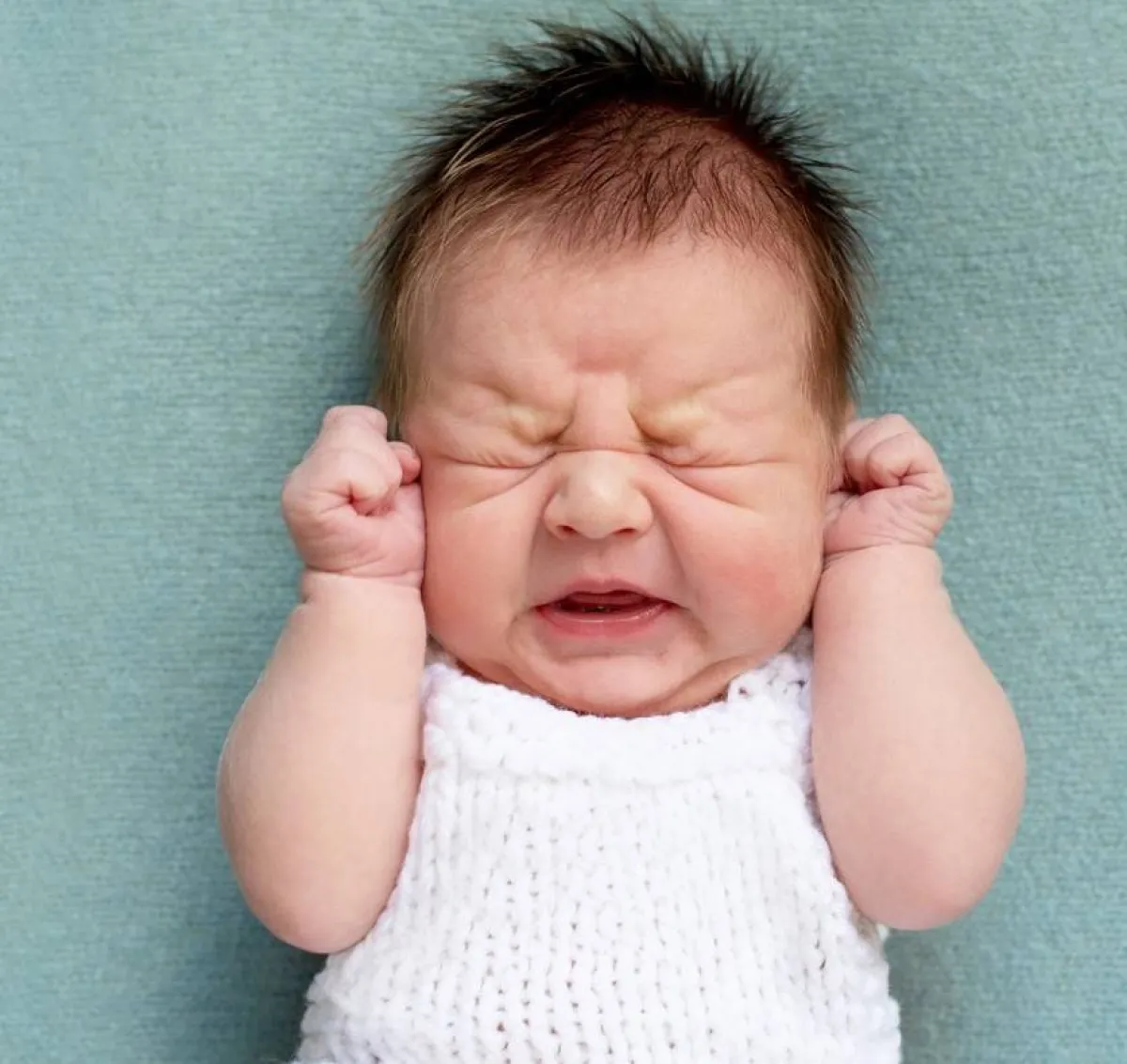 صورة لمولود يبكي