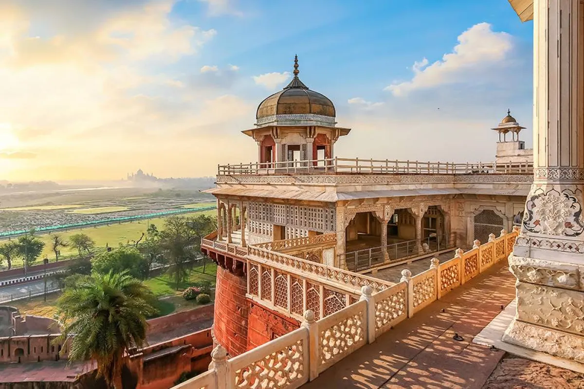 أشهر العناوين السياحية في أغرا المناسبة لجميع المسافرين