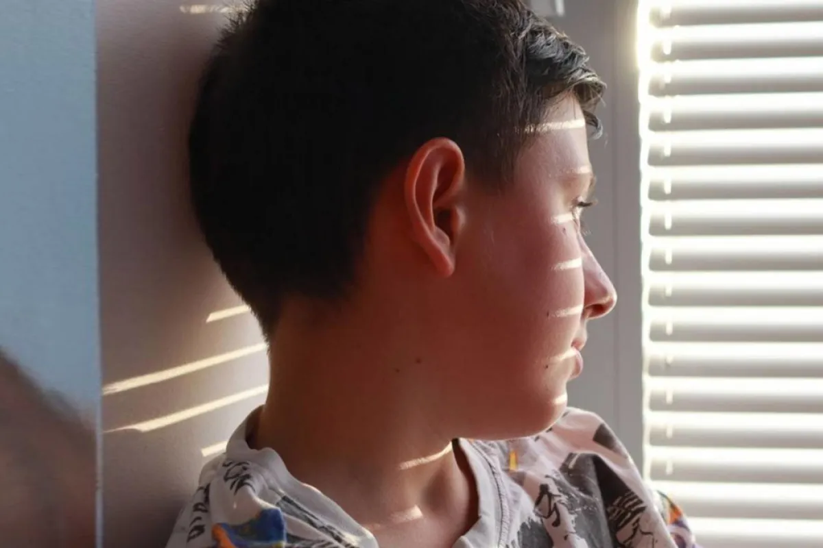 علامات الطفل الغير واثق من نفسه..كثيرة