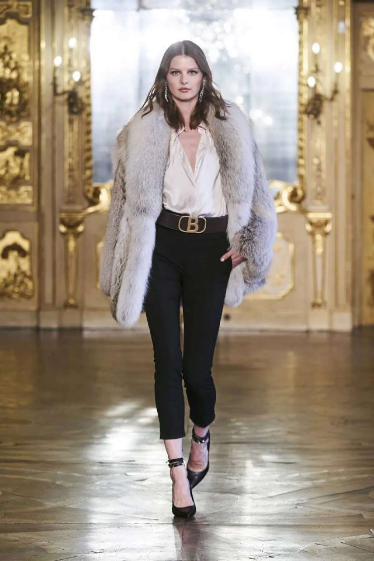 سروال ضيق قصير من براسكي Braschi