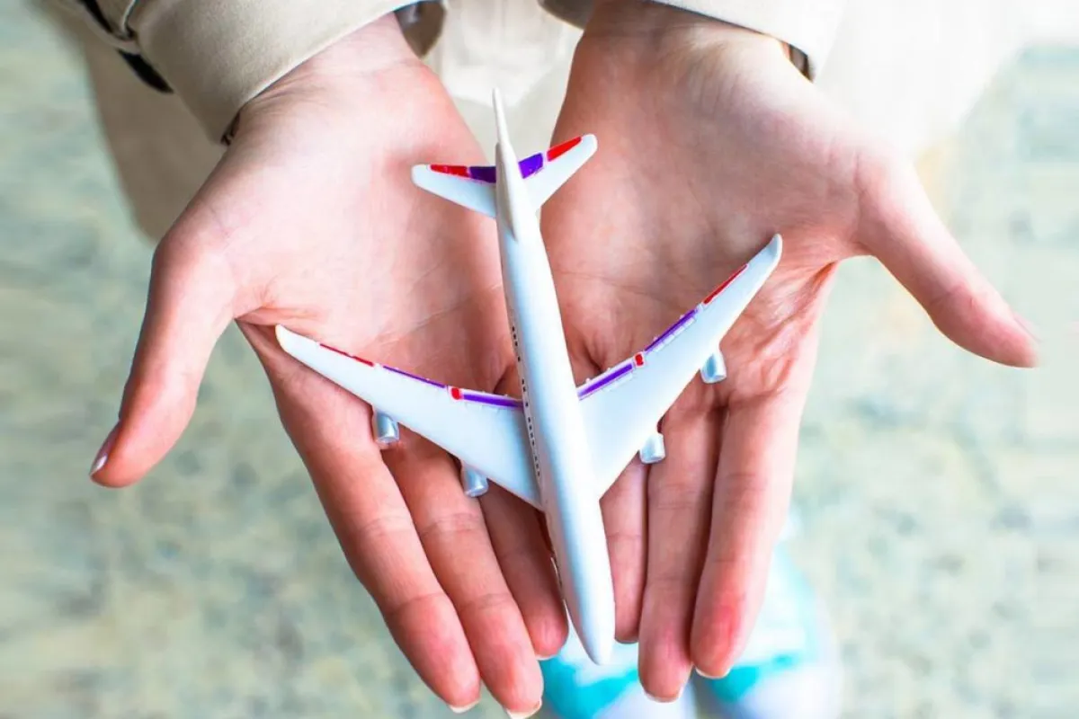 صورة تعبيرية عن السفر