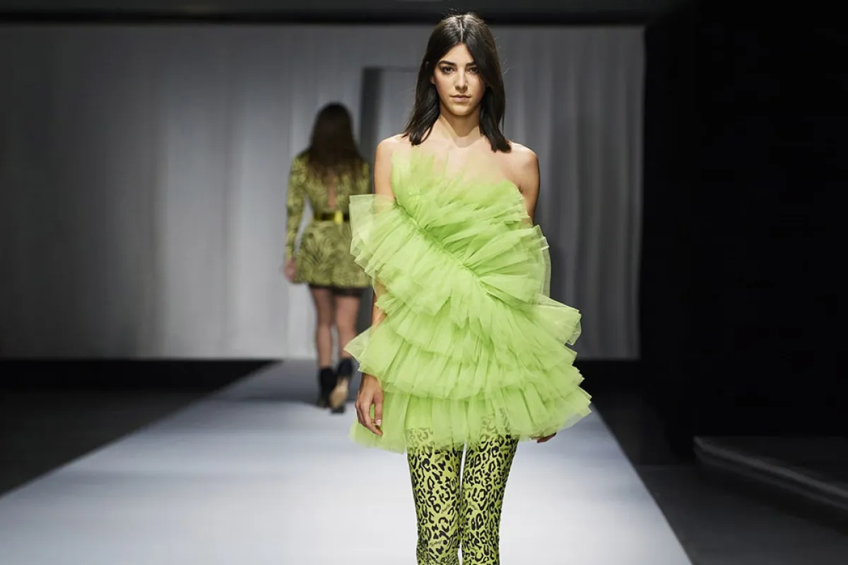 سروال ضيّق مطبّع من انيي باي Aniye By