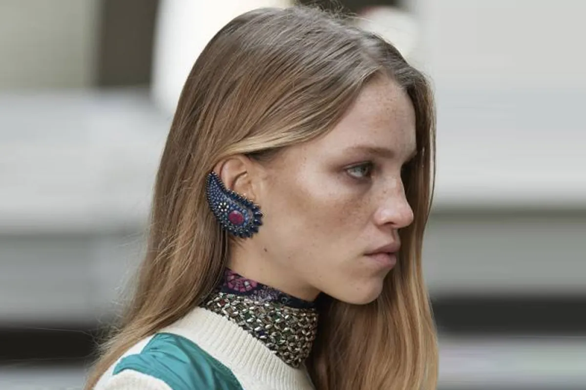 اقراط من إيزابيل ماران Isabel Marant