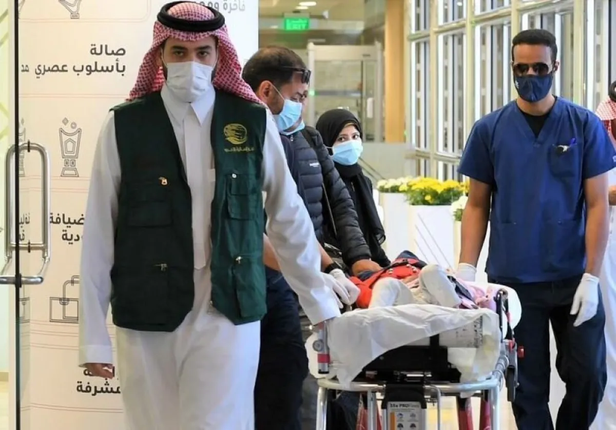  شكر والد التوأم السيامي المصري سارة وسلمى، القيادة السعودية وشعبها، على الموافقة على إجراء عملية فصل ابنتيه - الصورة واس