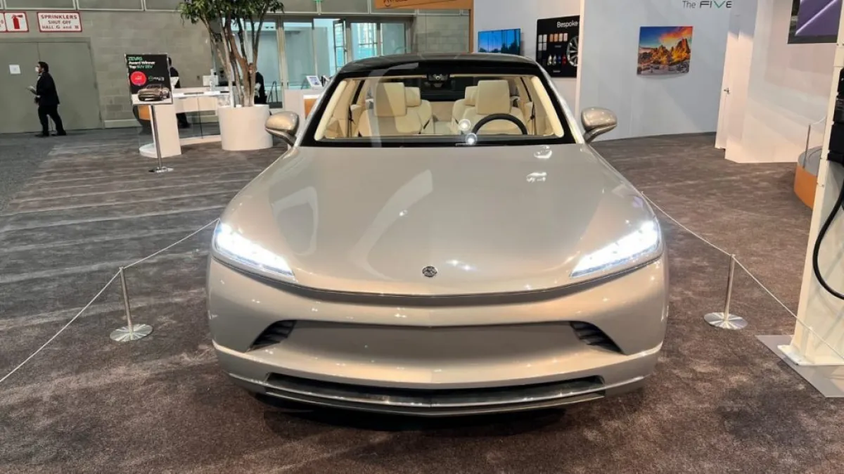 سيارة مولين فايف الكهربائية الجديدة