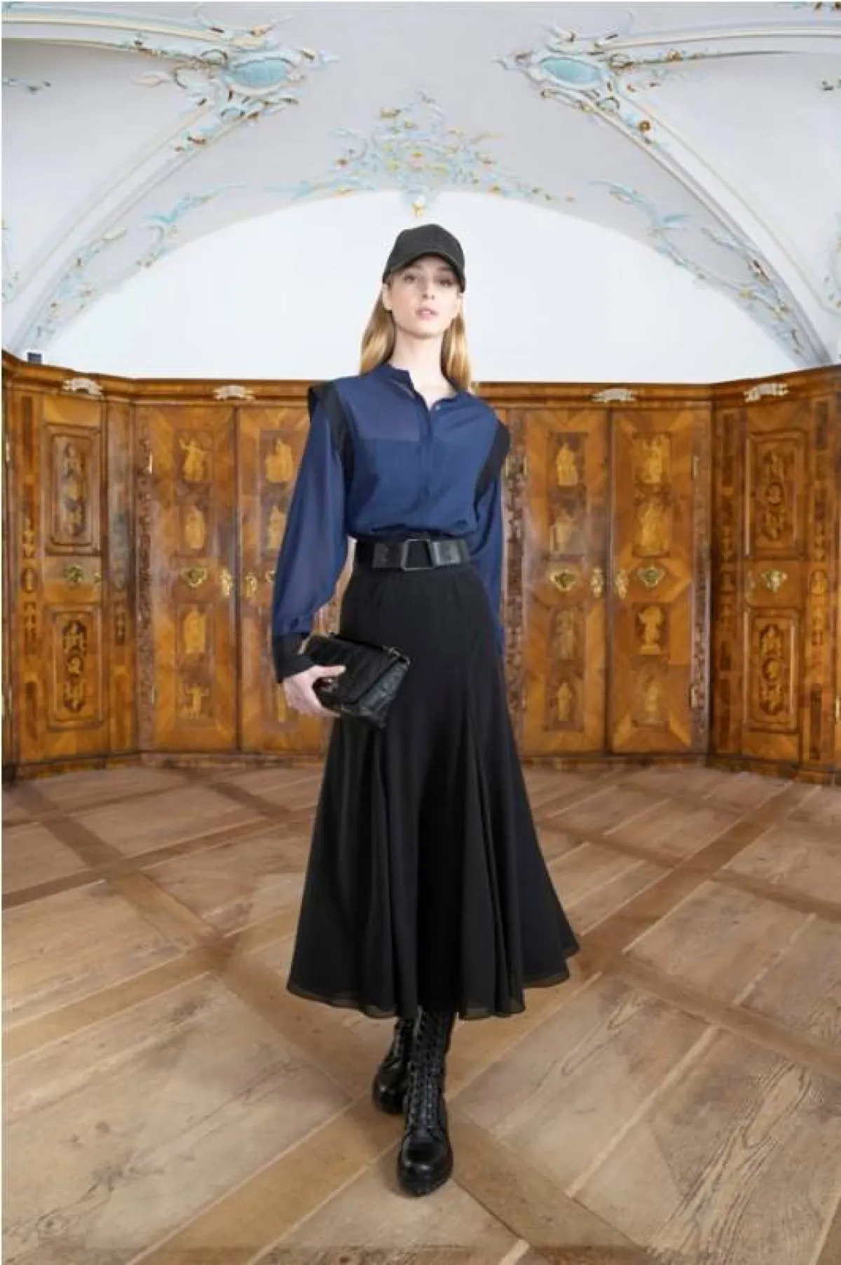 تنورة طويلة من أكريس Akris