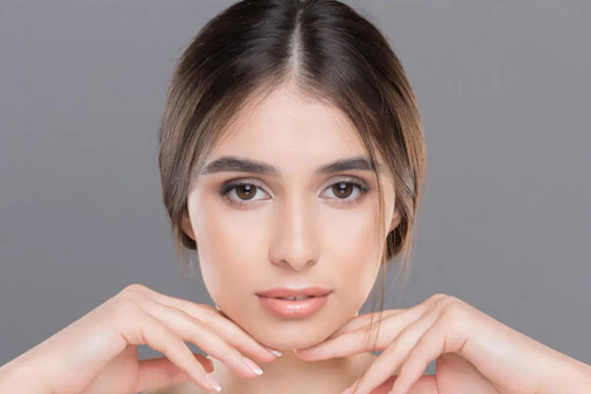 أحدث تقنيات التجميل للتخلّص من الذقن المزدوجة