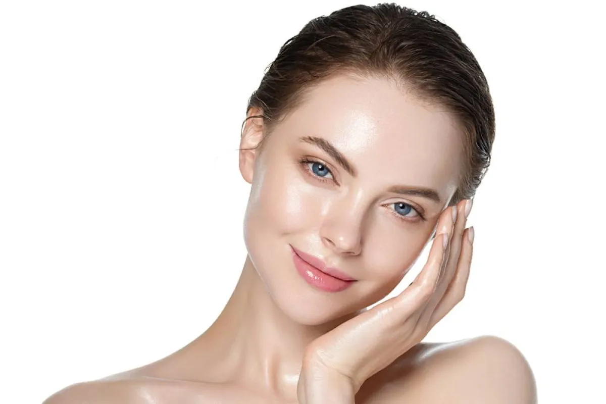 تونر لتنظيم زيوت البشرة