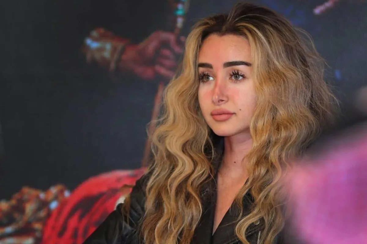 الفنانة هنا الزاهد -تصوير صالح الغنام