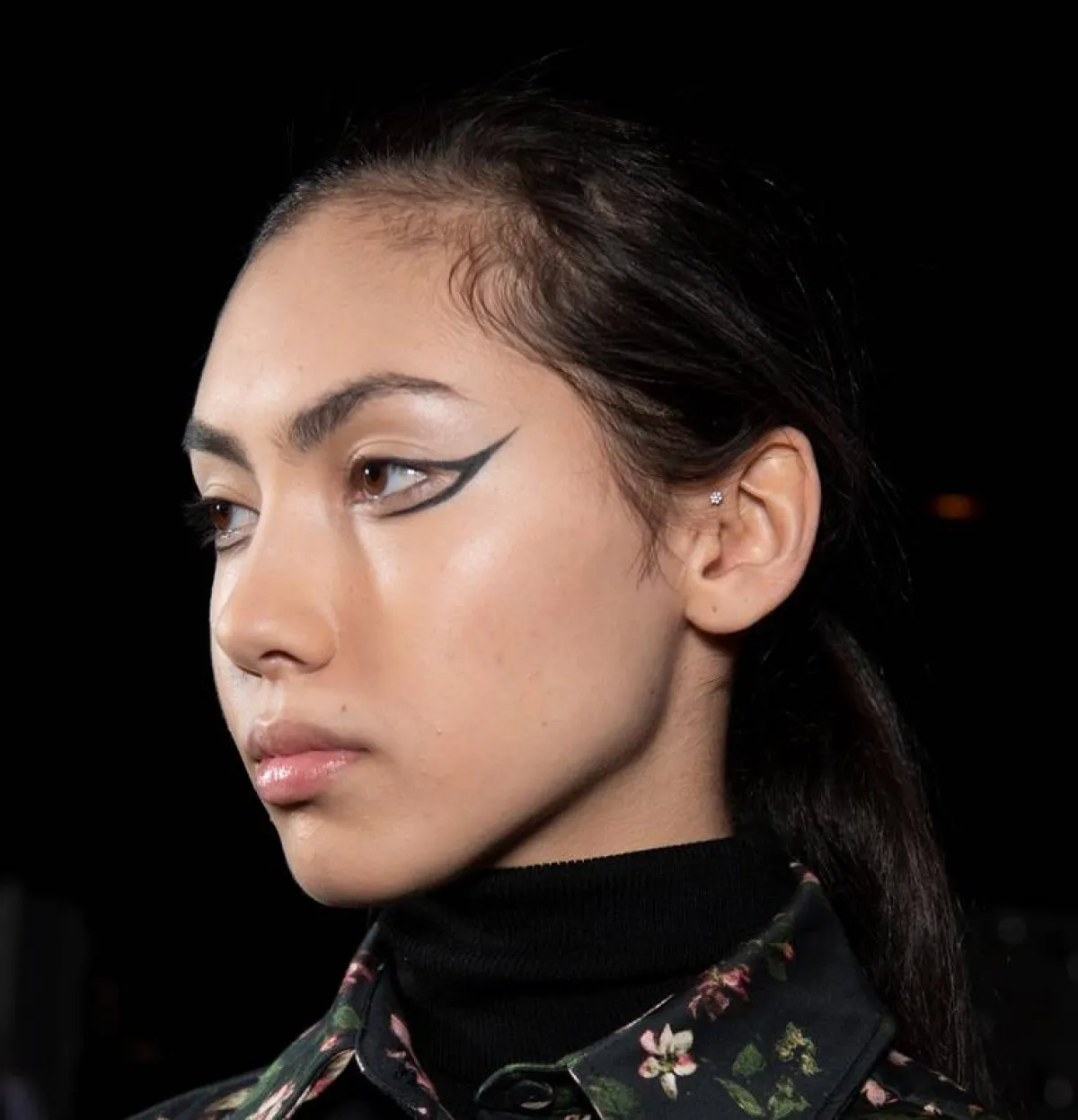 مكياج أيلاينر