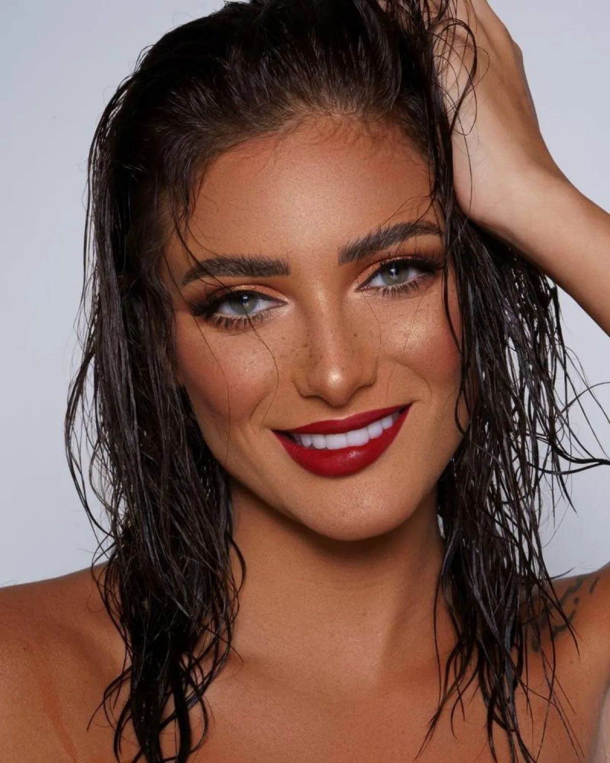 الوان مكياج عيون