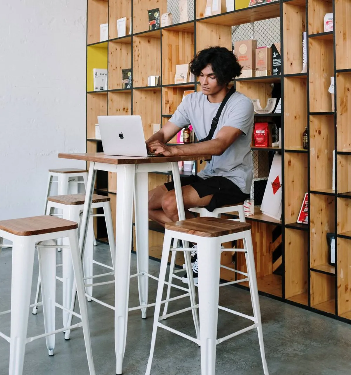 طرق للشعور بتحسن كونك أعزب