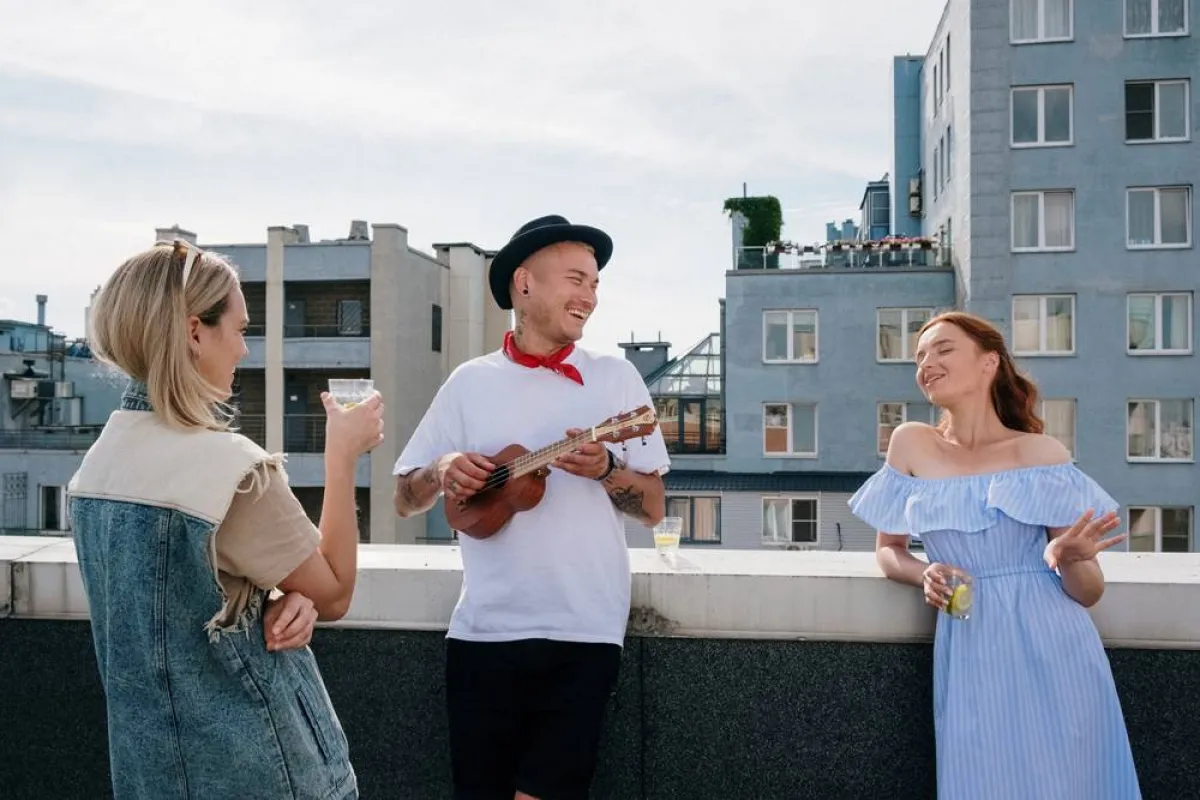 أشياء ممتعة للقيام بها خلال تجولك مع خطيبتك