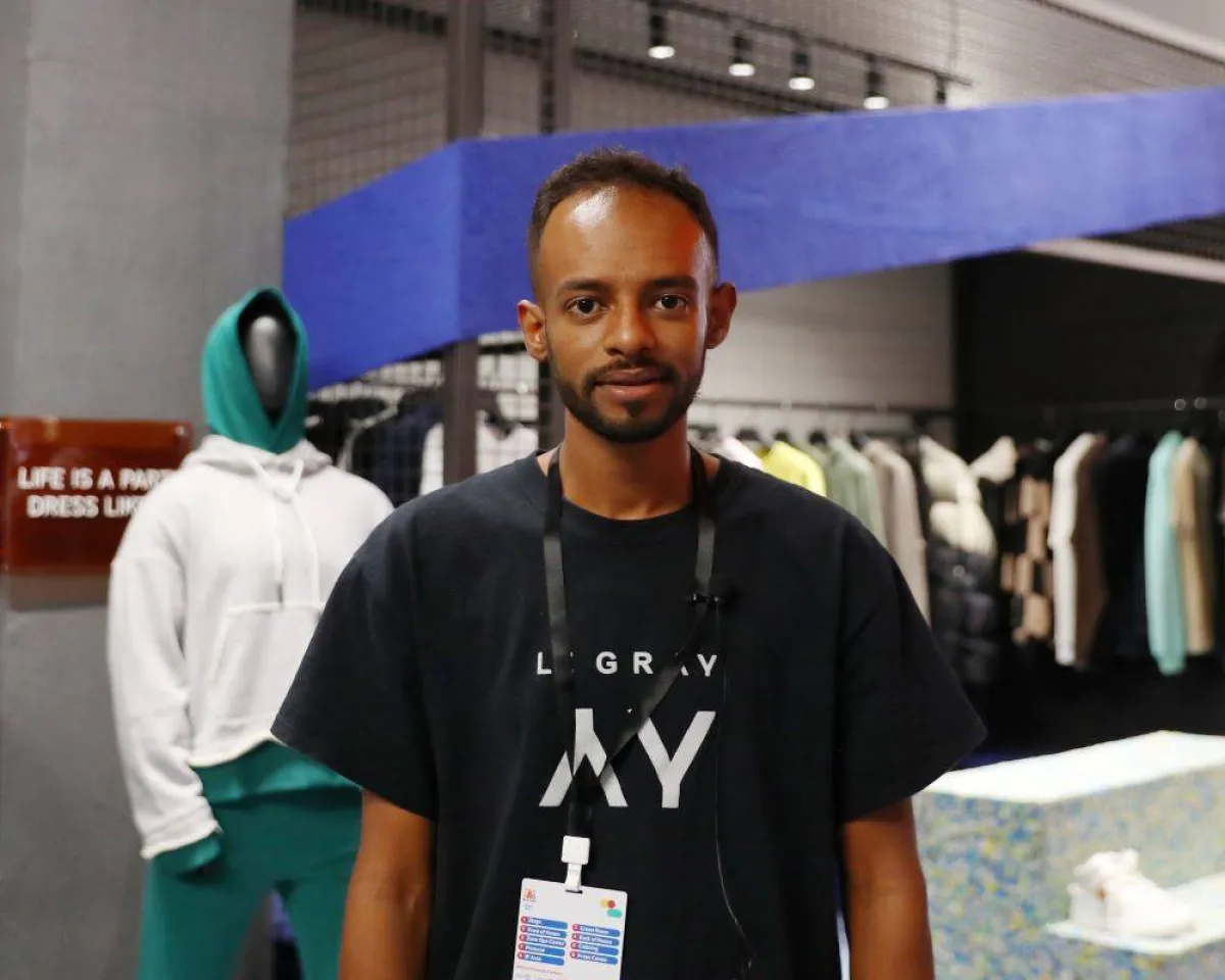 فايز محمود موظف في متجر ببوليفارد رياض سيتي
