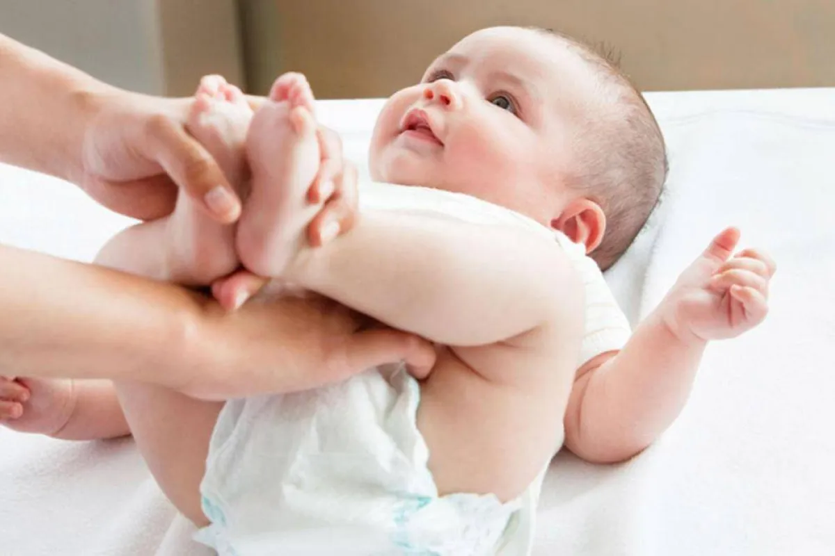 صورة لرضيع يبتسم