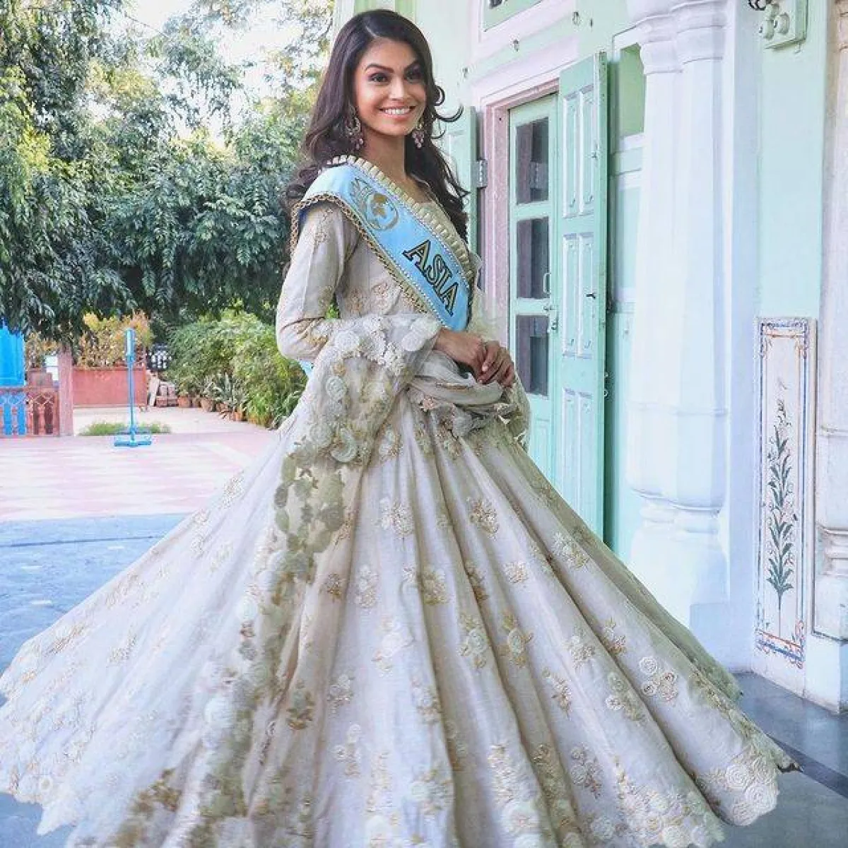 ملكة الجمال