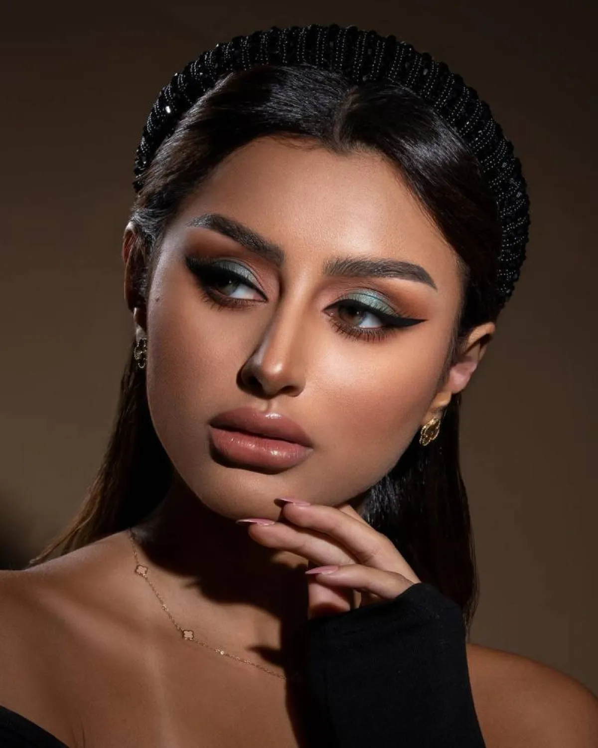 مكياج عيون أخضر