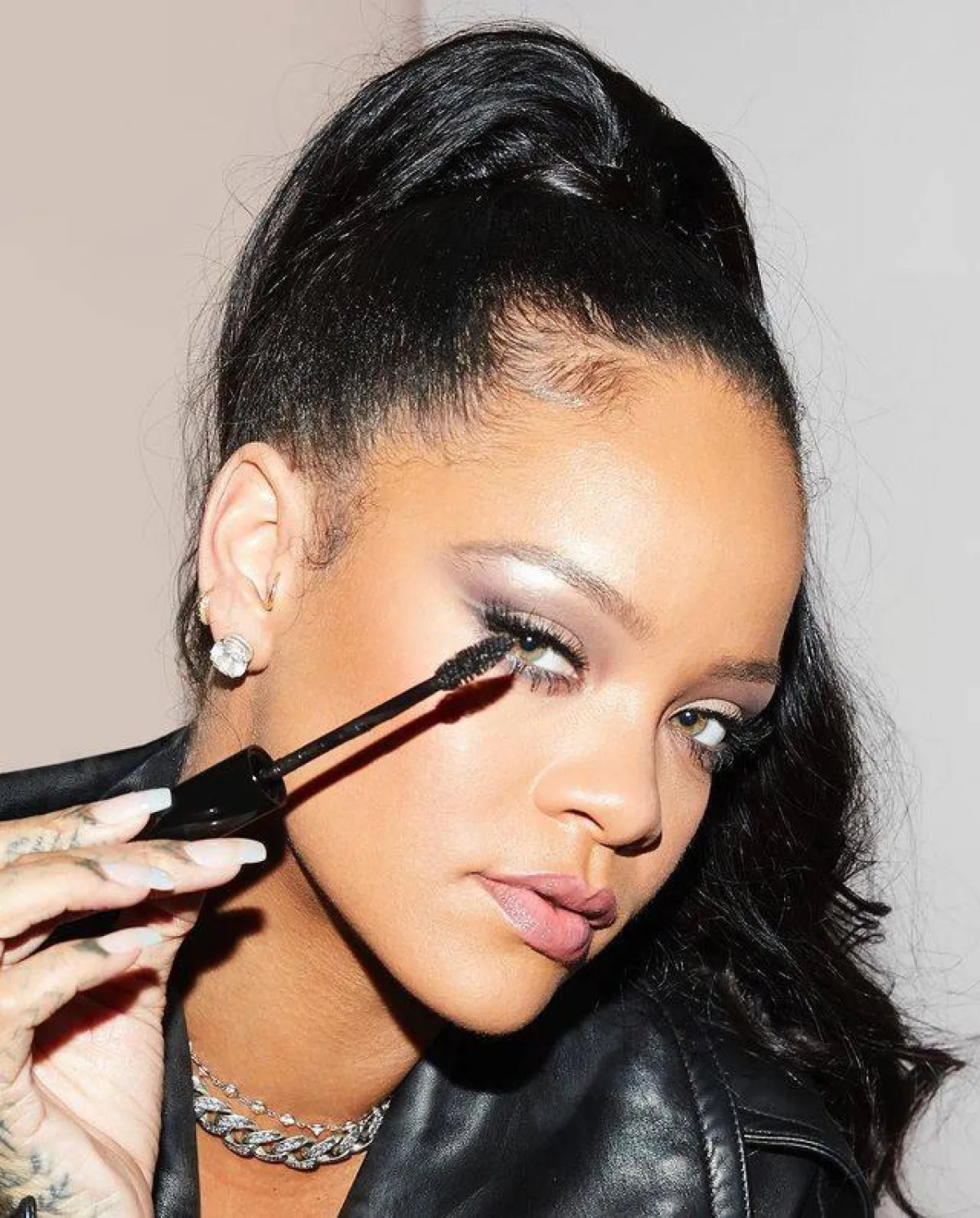 ريهانا- الصورة من حساب Fenty Beauty على إنستغرام