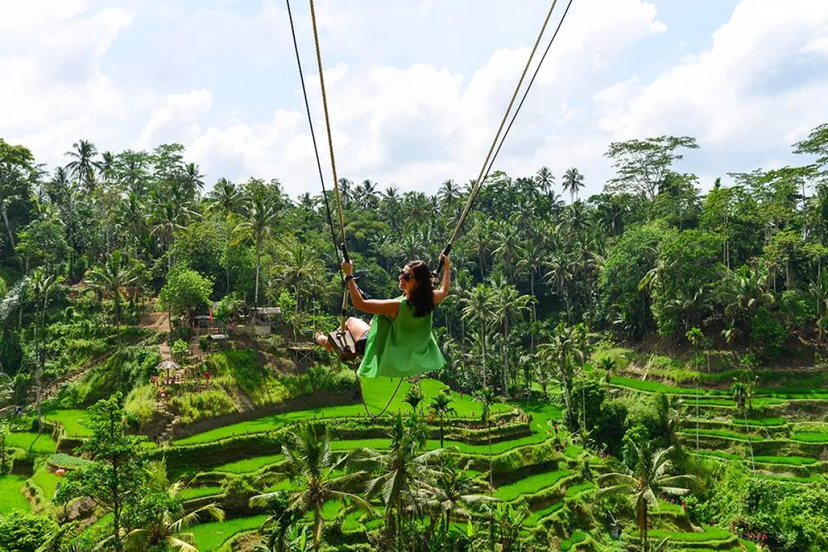 متعة السياحة في أوبود الإندونيسية