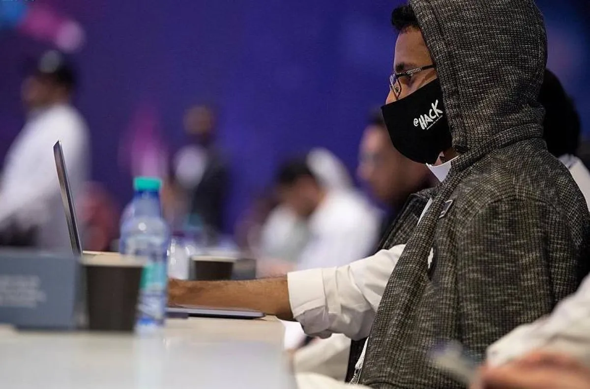 عدد المشاركين تجاوز حاجز 15 ألف. الصورة من "واس" 