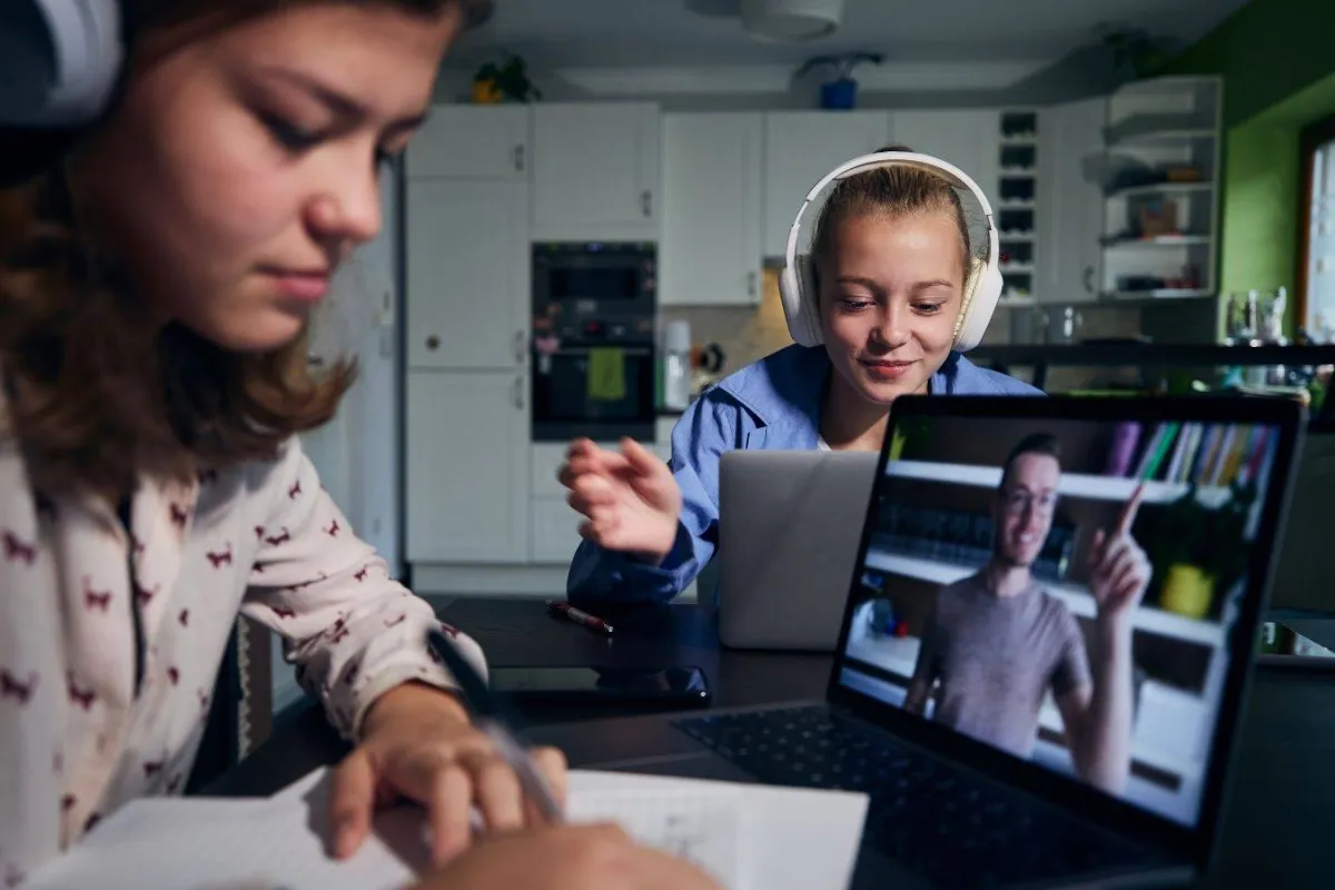 شاركي الآخرين مواهبك