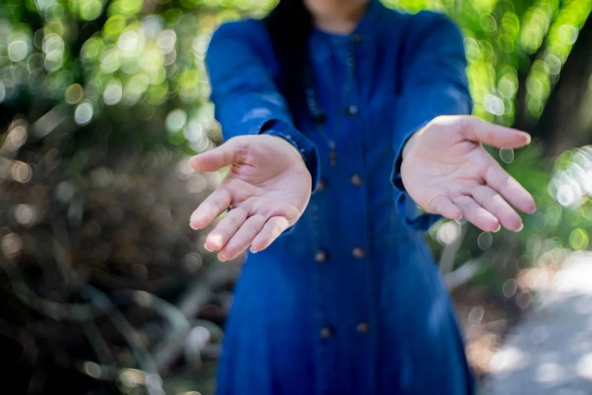 عند زيارة العروسين، لا ينصح بالأطفال
