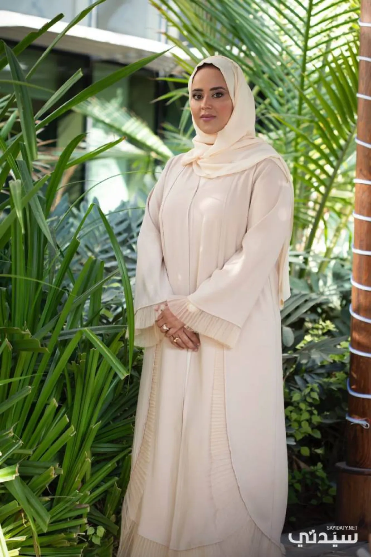 مديرة نادي دبي للصحافة د. ميثاء بوحميد - العباءة من موزان Mauzan