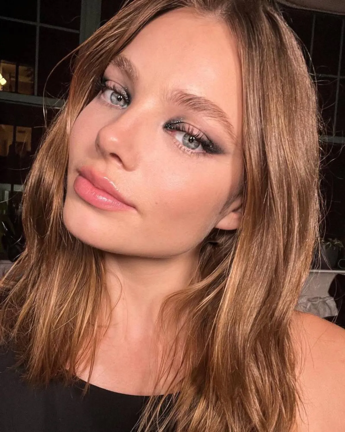 مكياج عيون سموكي