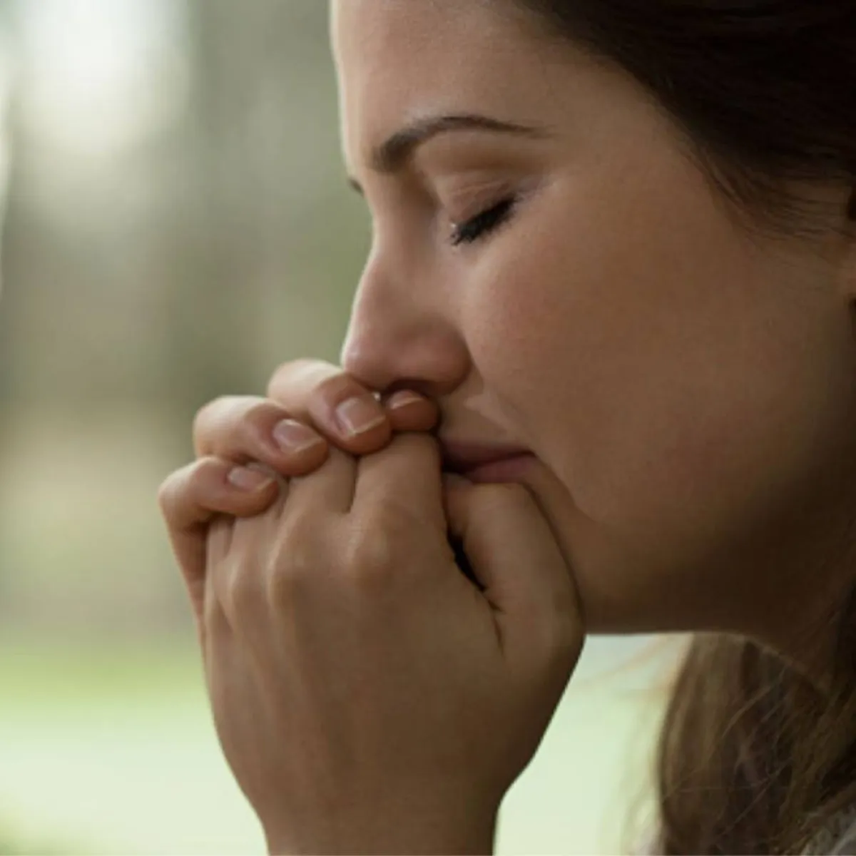 البكاء بحرقة