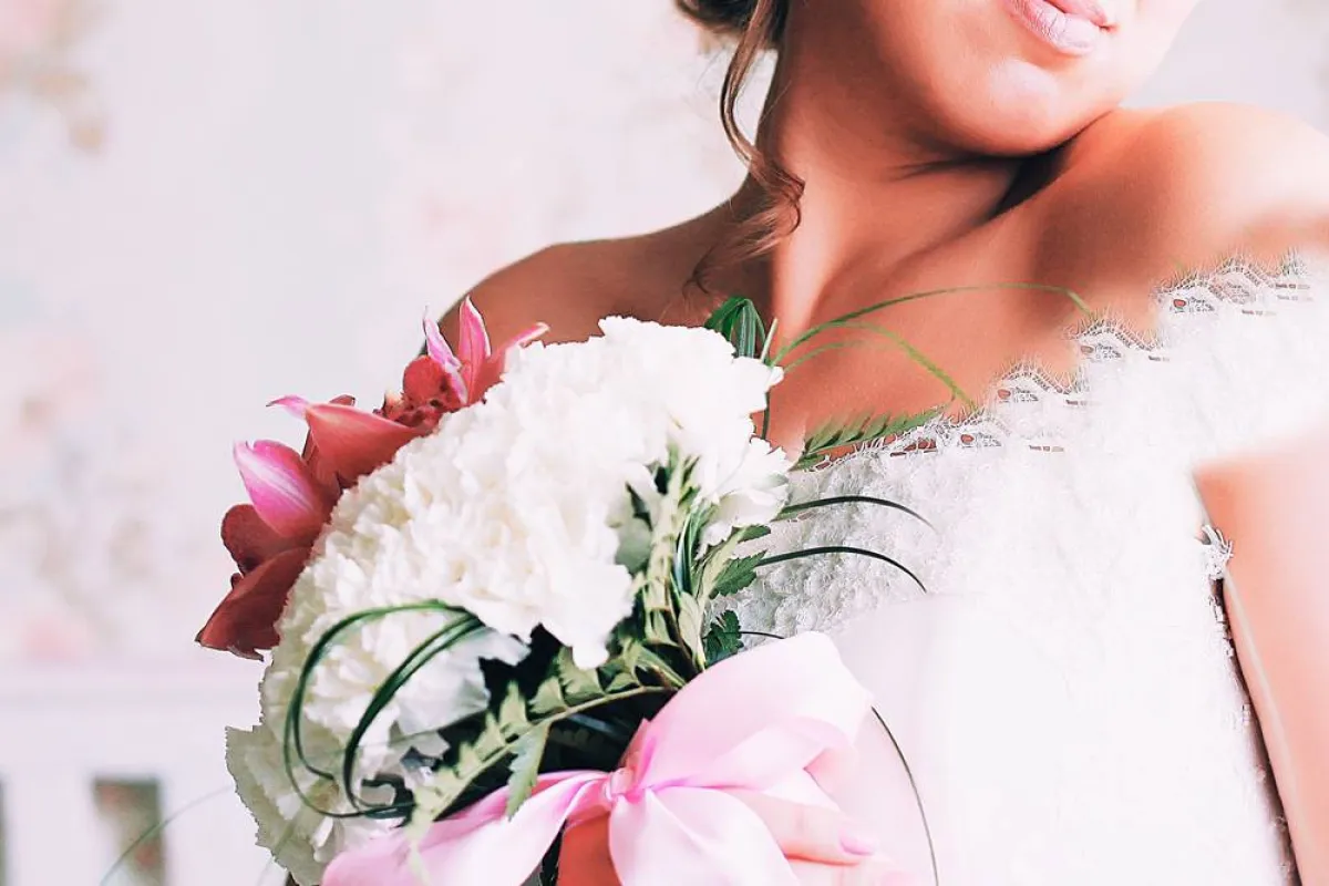 خلطات تبييض جسم العروس