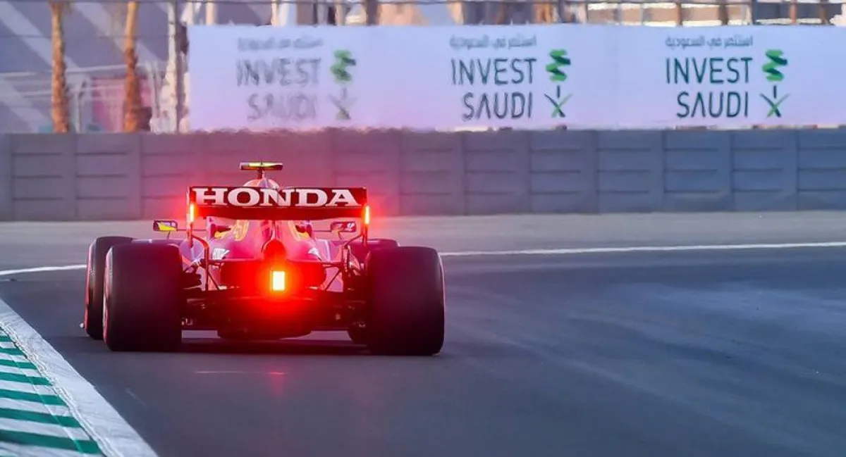 فورمولا1 جدة سباق جائزة السعودية الكبرى STC لأول مرة في البلاد.