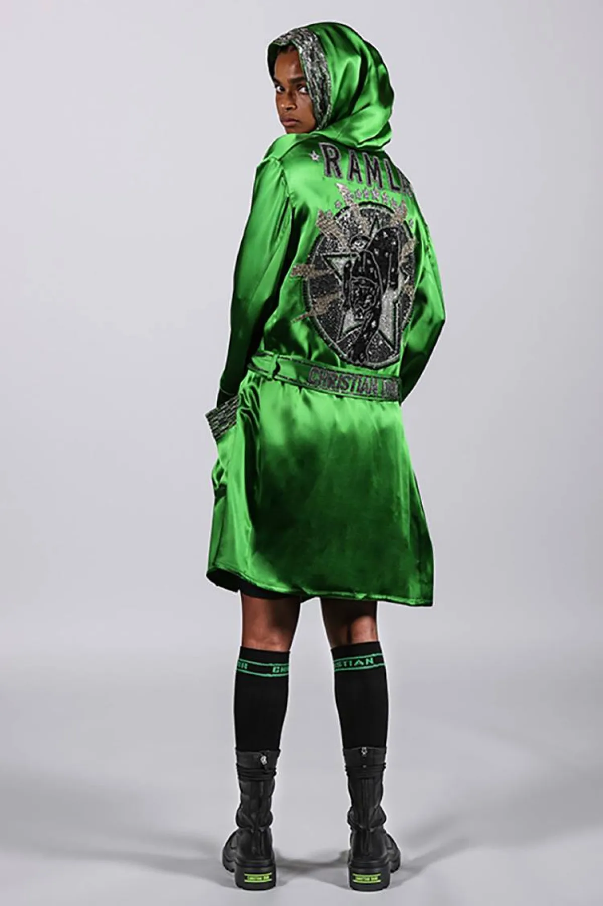 رملا علي ترتدي من كريستيان ديور