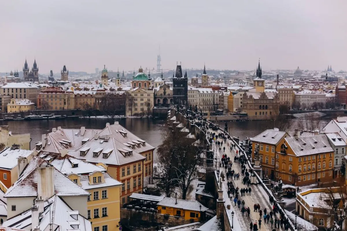 لقطة لجسر تشارلز