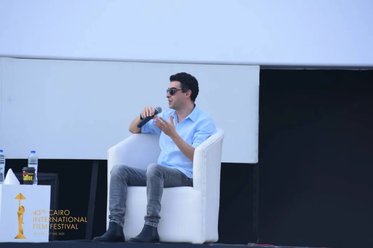 الموسيقار هشام نزيه - الصورة من المسؤول الإعلامي لمهرجان القاهرة السينمائي