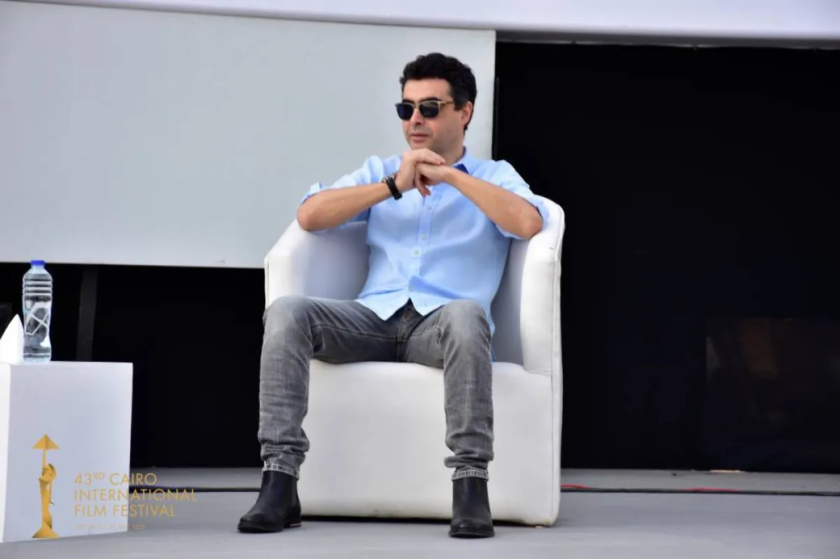 الموسيقار هشام نزيه - الصورة من المسؤول الإعلامي لمهرجان القاهرة السينمائي