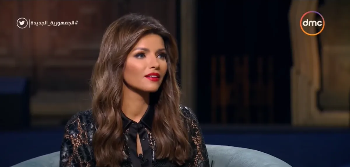 إيمان الحصري مع إسعاد يونس - الصورة من حساب دي إم سي على يوتيوب