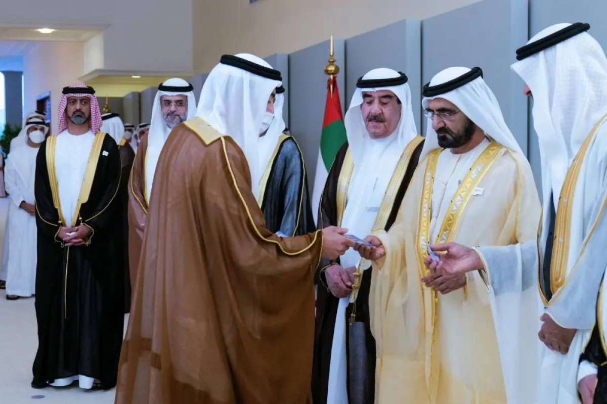 إطلاق أول ورقة نقدية مصنعة من مادة البوليمر من فئة 50 درهما في الإمارات. الصورة من تويتر Dubai Media Office