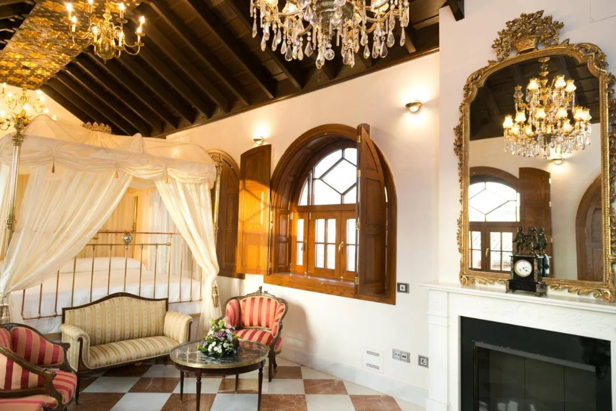 فندق أتينيو