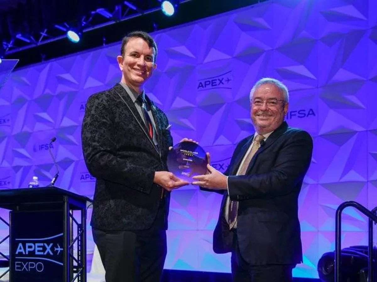 طيران الإمارات تتوج بلقب أرقى ناقلة عالمية ضمن جوائز أبيكس. الصورة من تويتر Emirates Airline