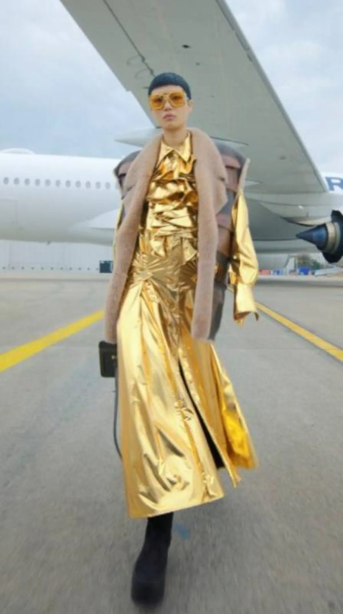 فستان ميتاليك منفوش من بالمان  Balmain